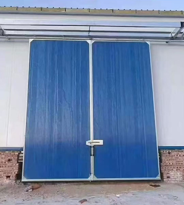 扶风工业门在大型仓储物流通道中的应用实例