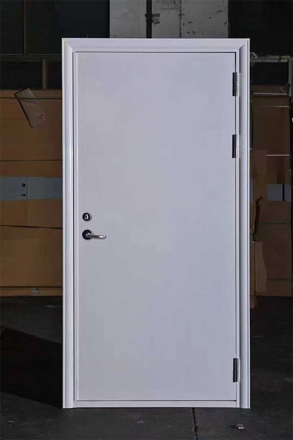 社区活动中心加装扶风防火门保障居民安全