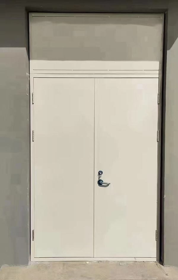 展览馆项目完成大跨度扶风防火门安装 展览馆项目完成大跨度扶风防火门安装